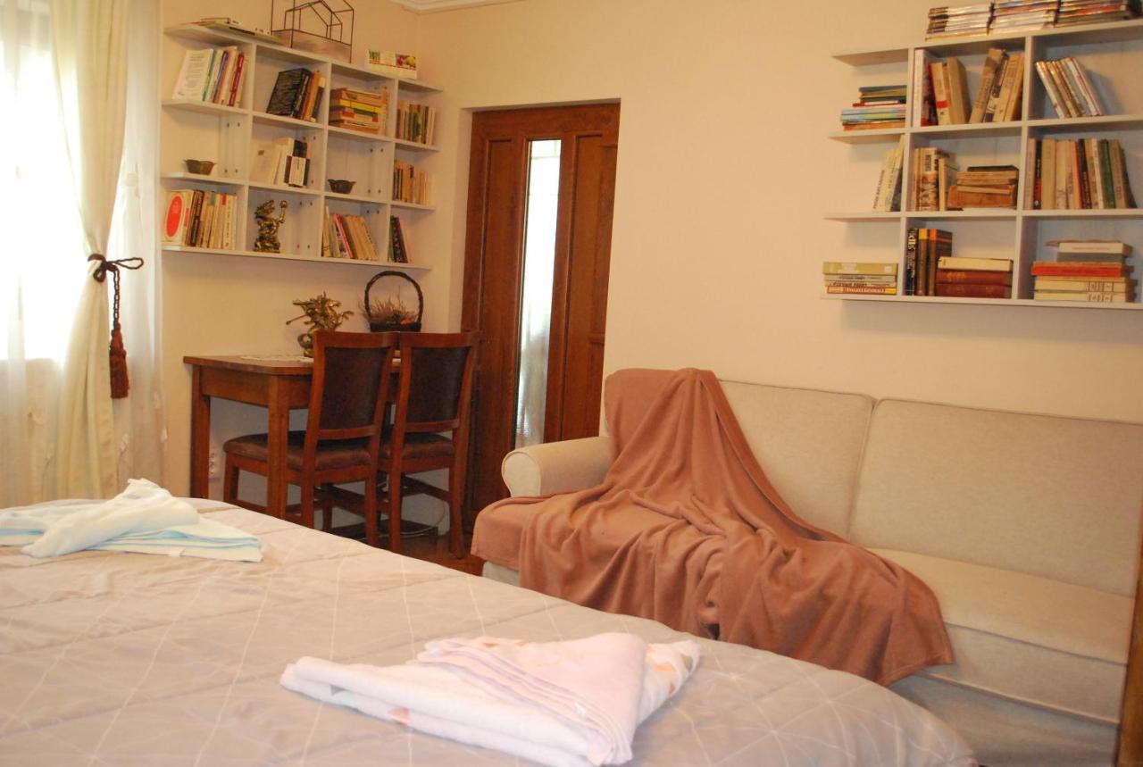 Vila Magnolia Curtea de Argeş Exterior foto