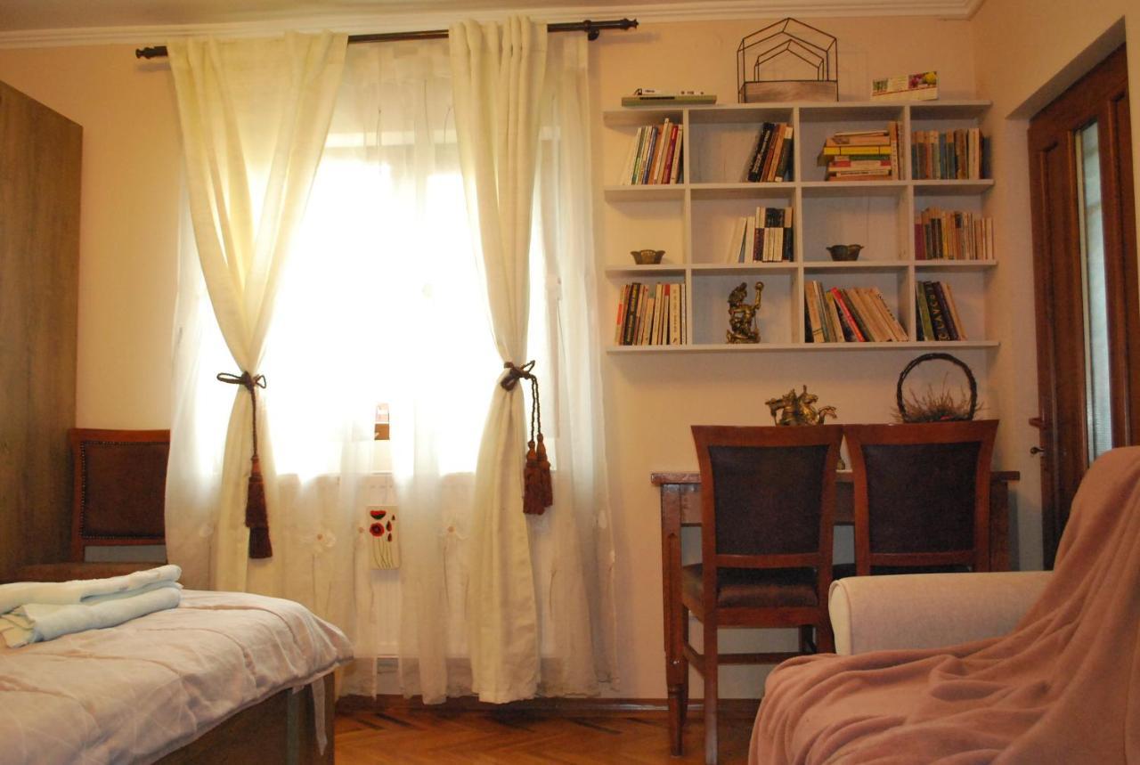 Vila Magnolia Curtea de Argeş Exterior foto