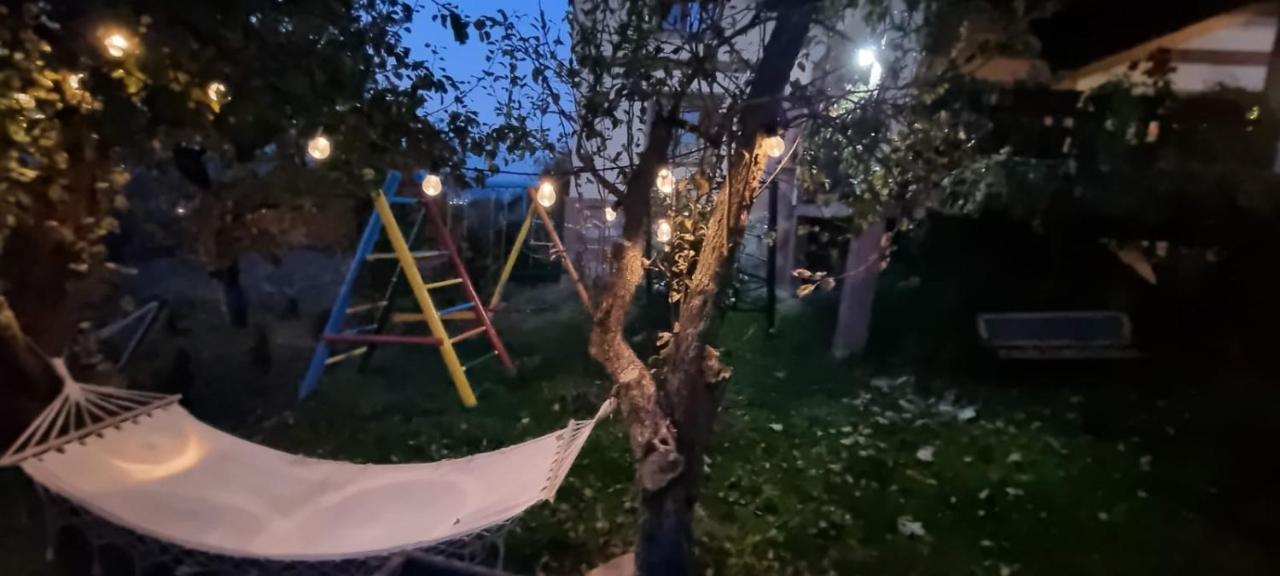 Vila Magnolia Curtea de Argeş Exterior foto