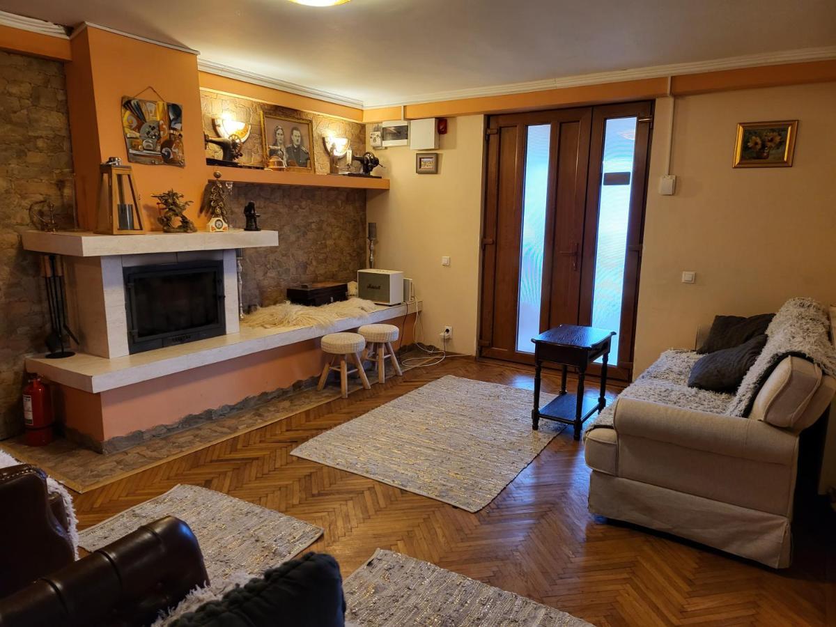 Vila Magnolia Curtea de Argeş Exterior foto