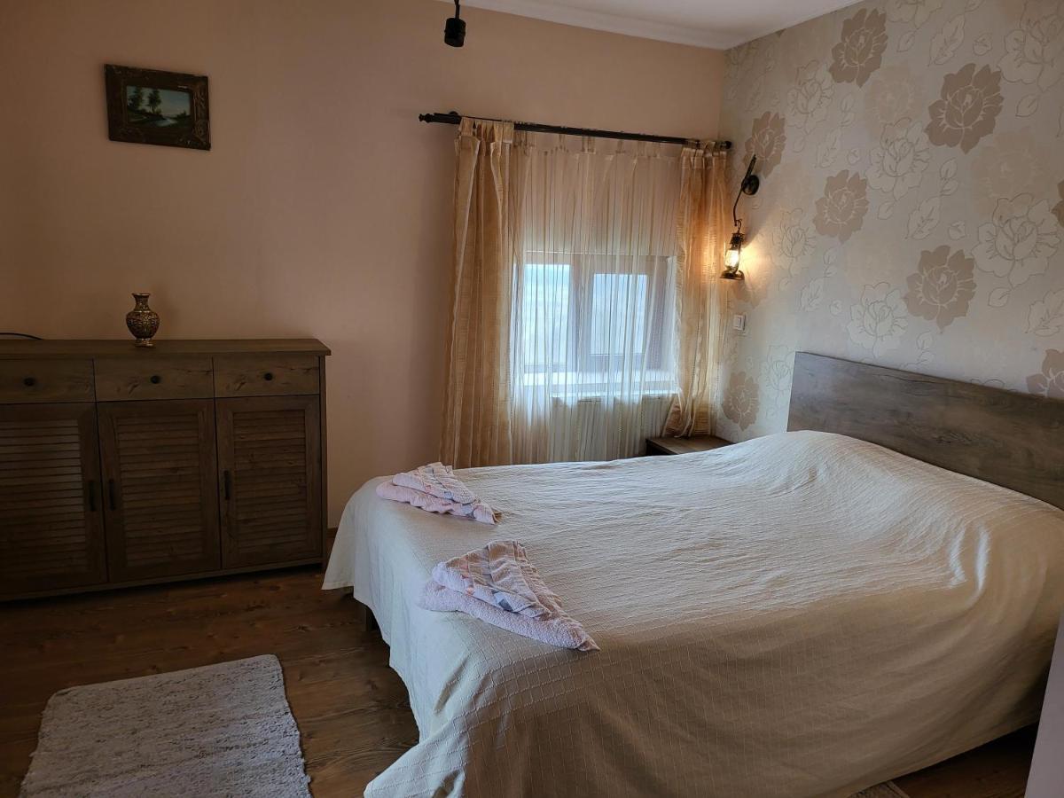 Vila Magnolia Curtea de Argeş Exterior foto