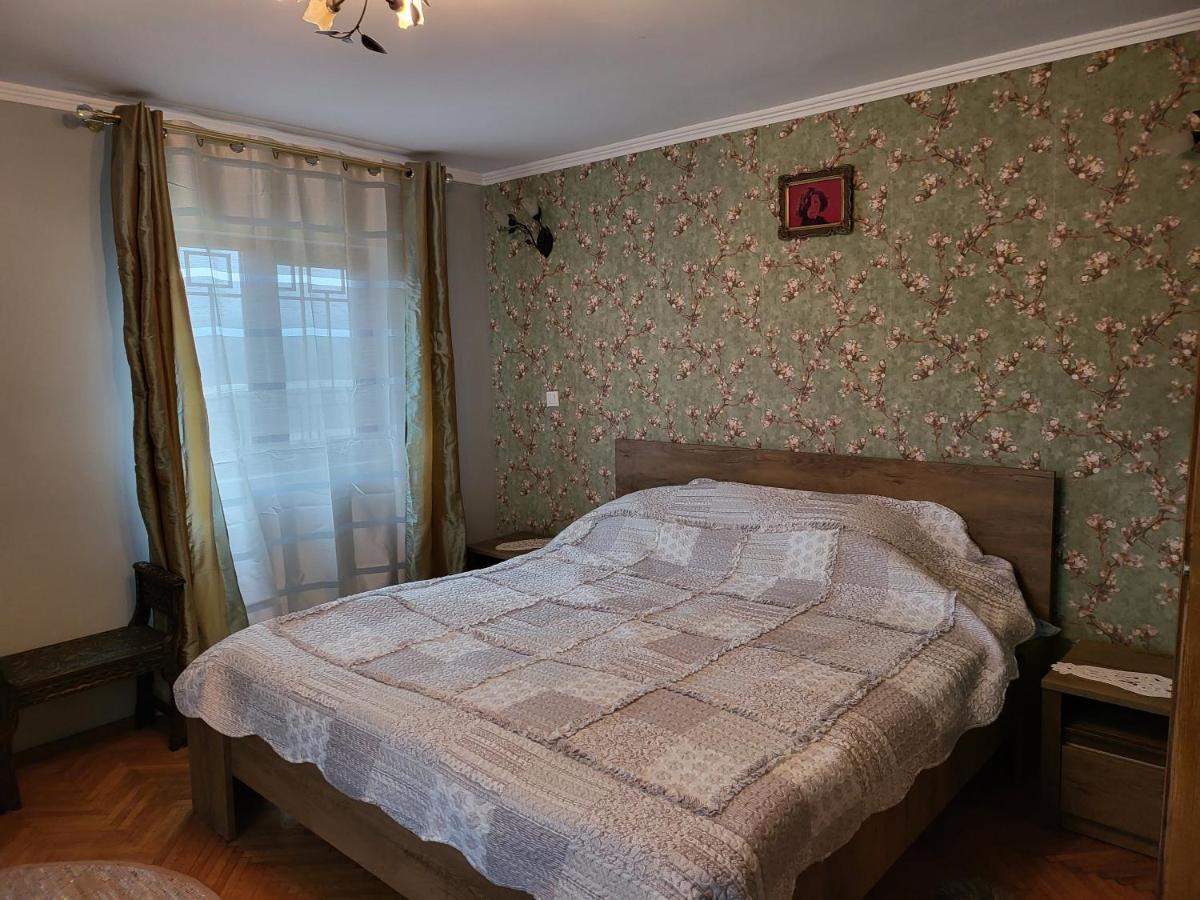 Vila Magnolia Curtea de Argeş Exterior foto